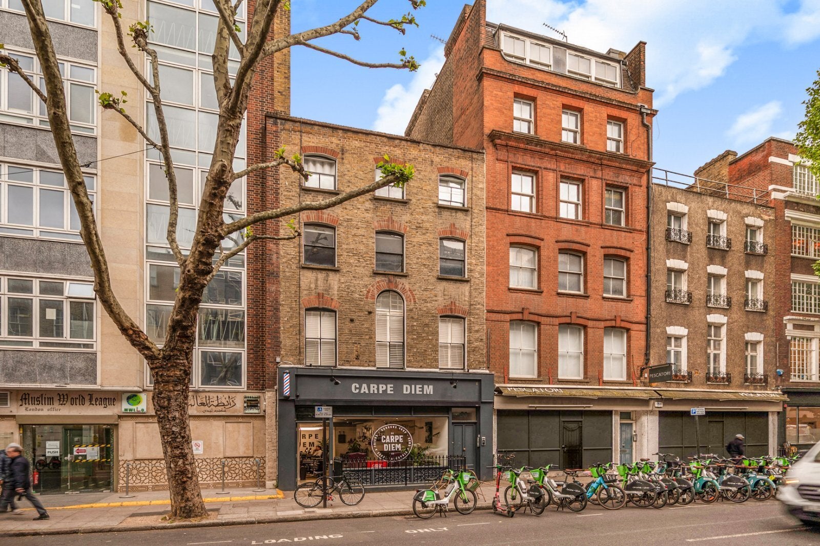 Flat Charlotte Street in Greater London