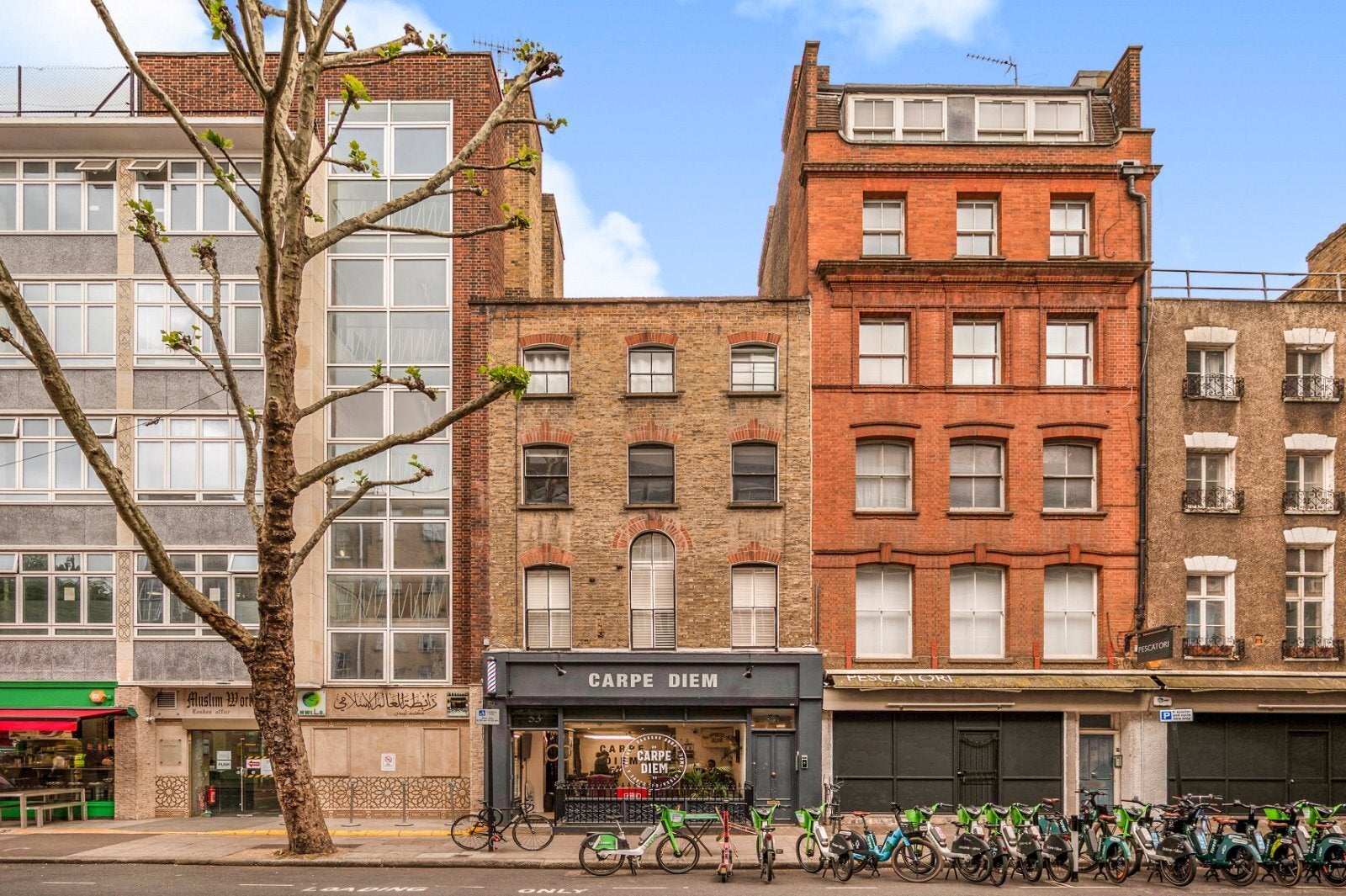 Flat Charlotte Street in Greater London
