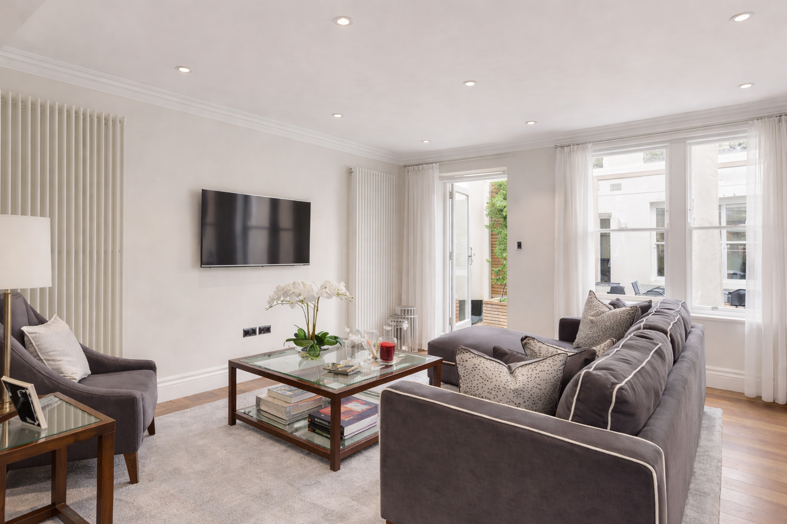 Flat Kensington Gardens Square in City of Westminster