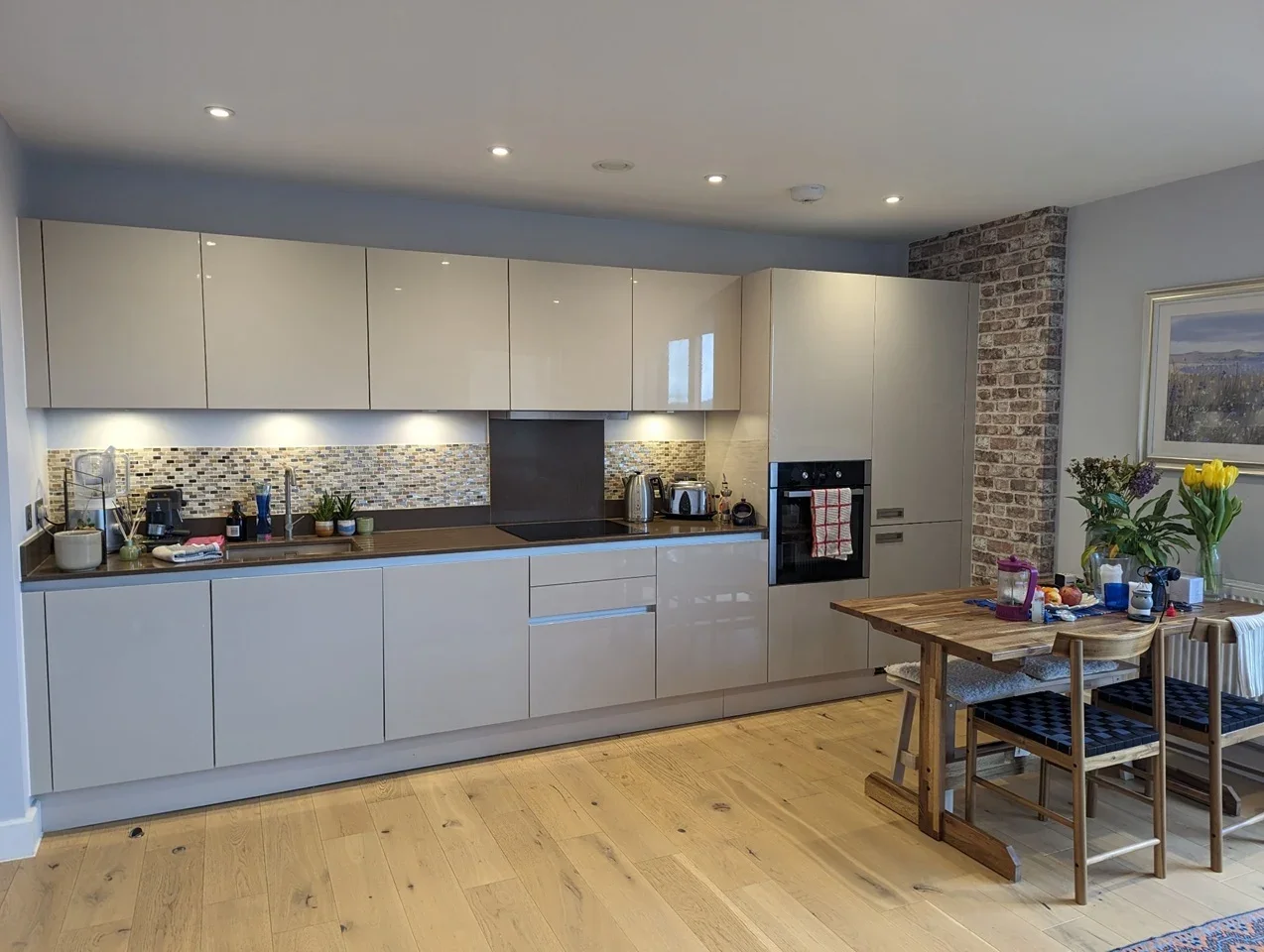 Flat Rose Gardens in Watford