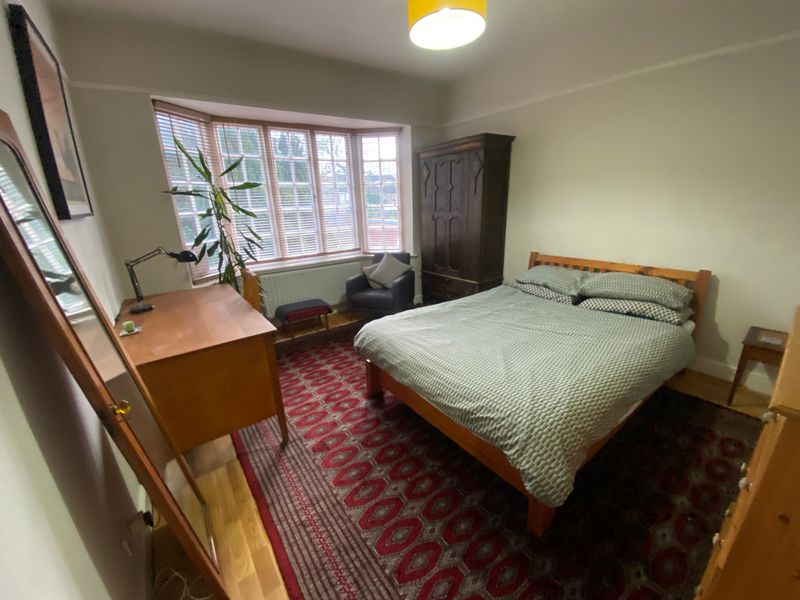 Room St. Helen's Road in Greater London