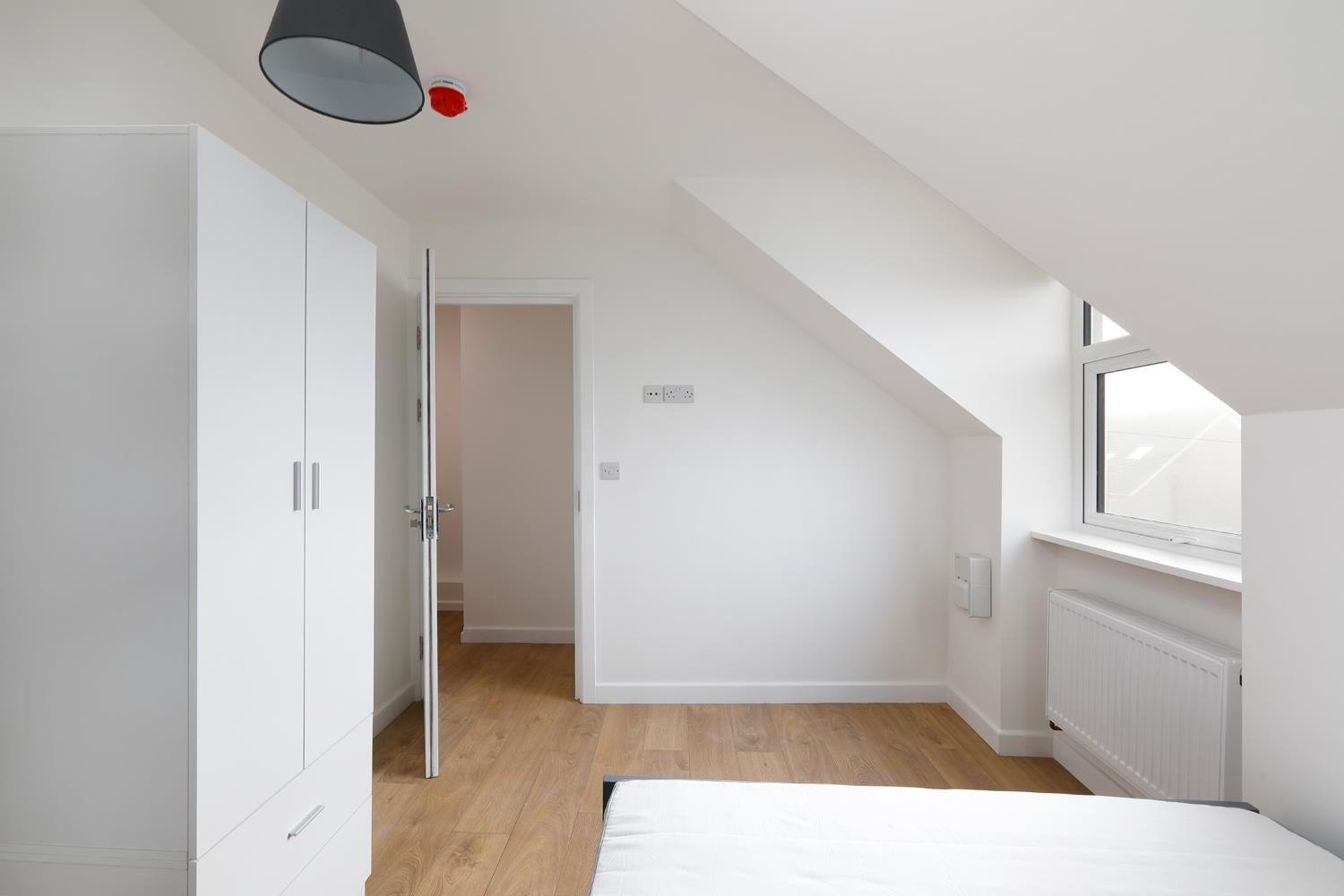 Room Royal George Road in Mid Sussex