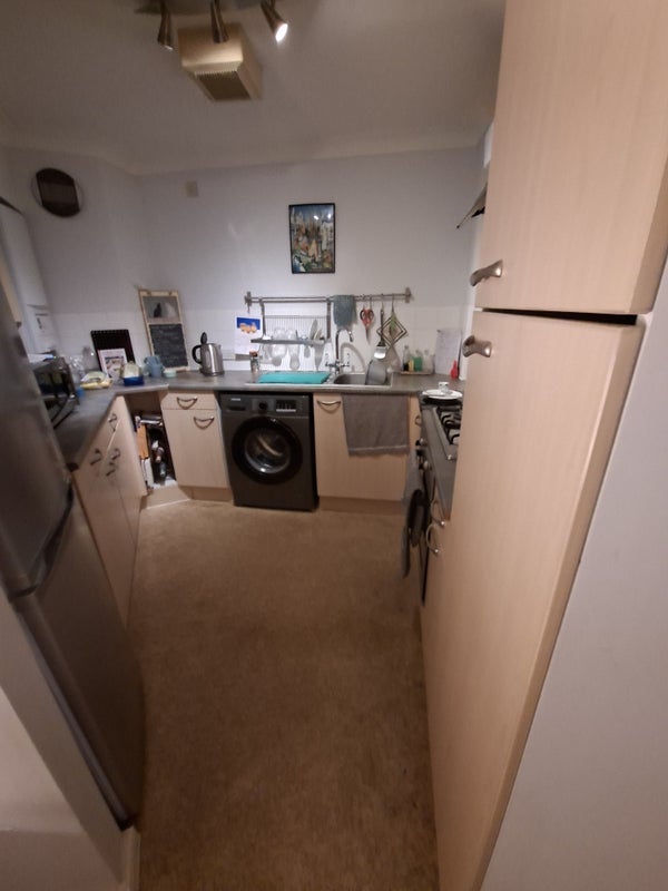 Flat Ramsey Walk in Greater London