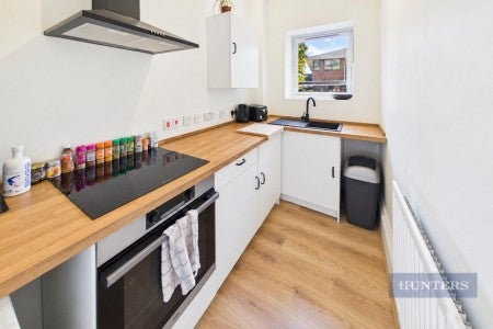 Flat Millbrook Road West in Southampton