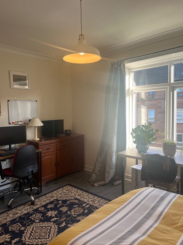 Room Earl Street in Glasgow