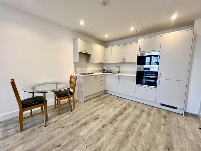 Flat Obelisk Way in Surrey Heath