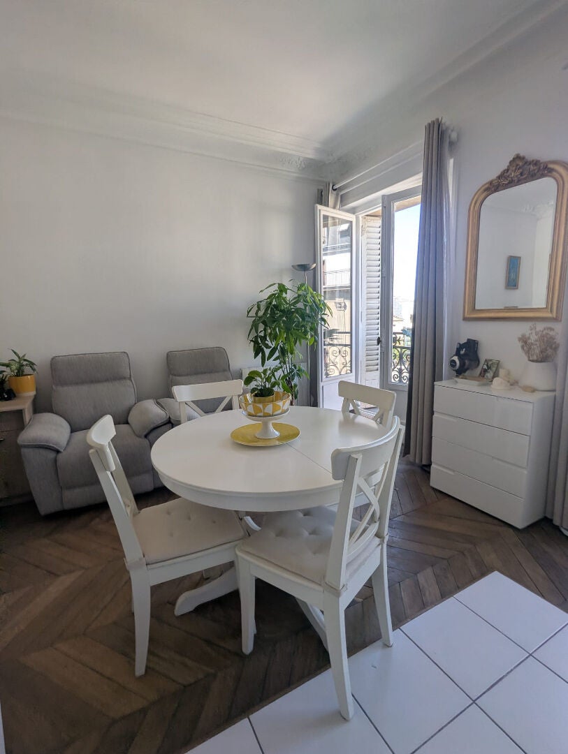 Flat Rue de Turbigo in Paris