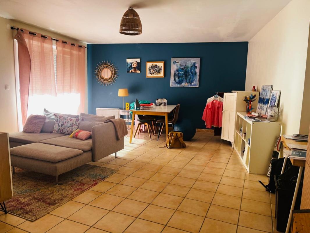 Flat Rue Francis Le Carval in Rezé