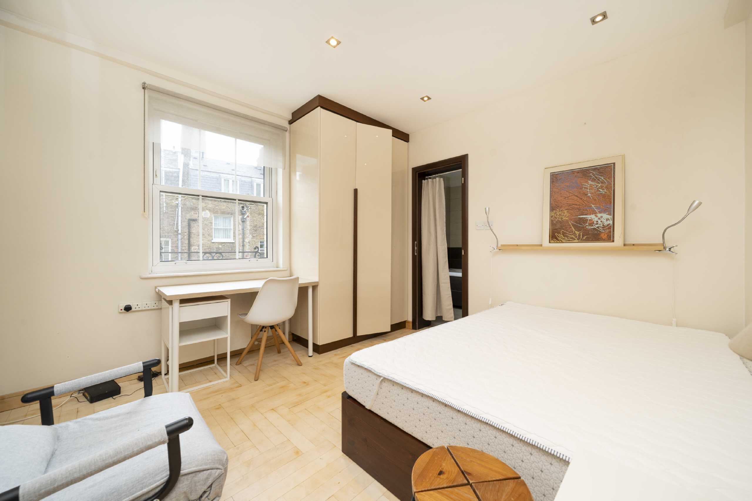 Flat Herbrand Street in London