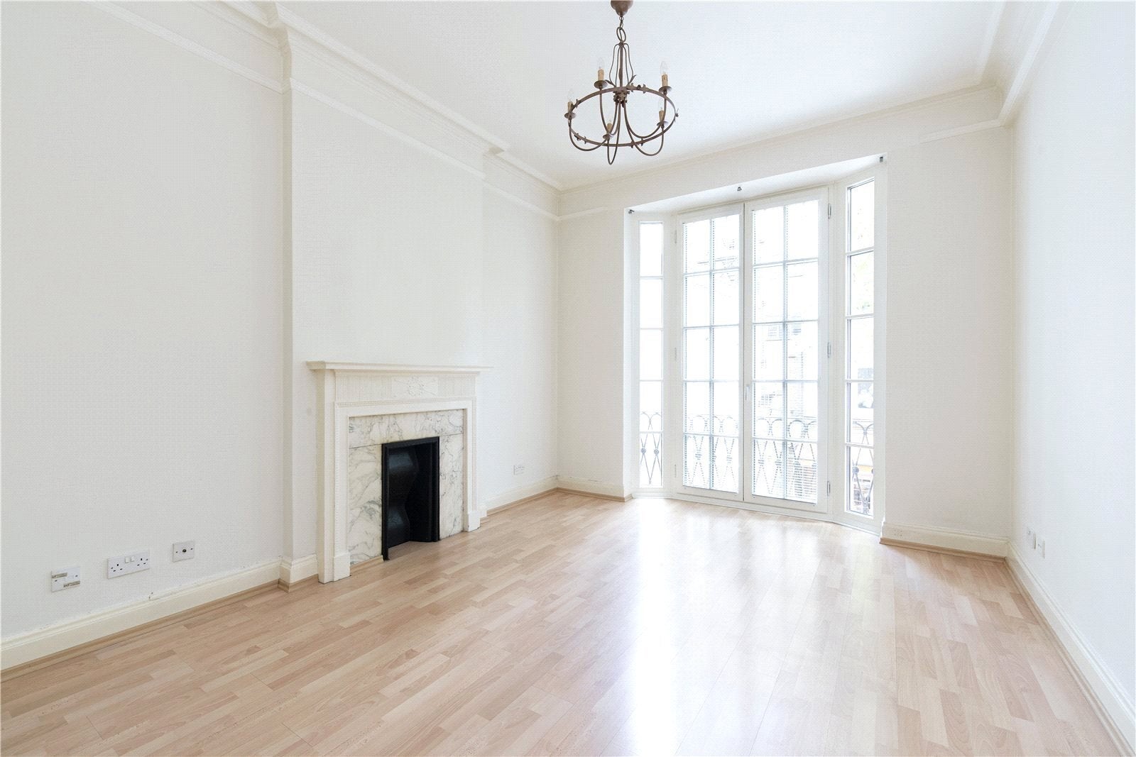 Flat Berkeley Street in City of Westminster