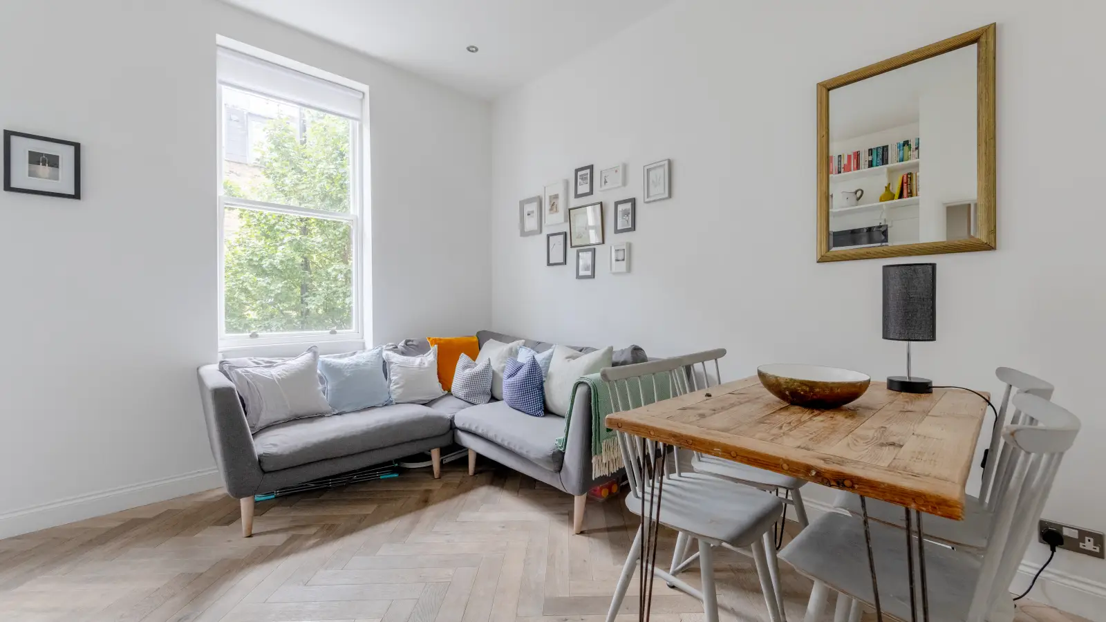 Flat Ashmill Street in City of Westminster