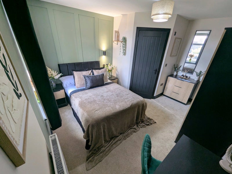 Room Birches Head Road in Stoke-on-Trent