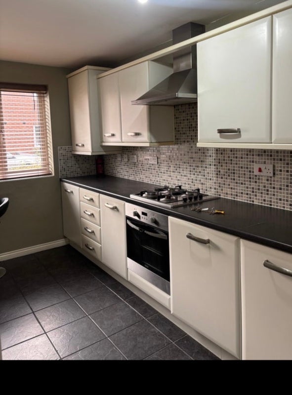 Room Murray Road in Rugby