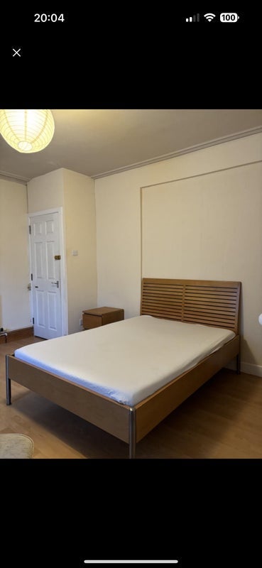 Room Murray Road in Rugby