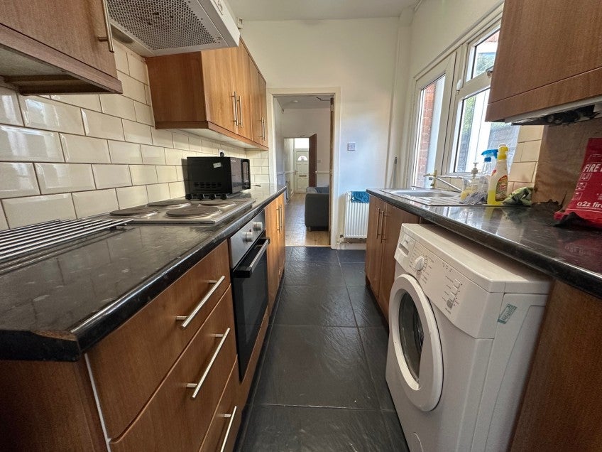 Room Gulson Road in Coventry