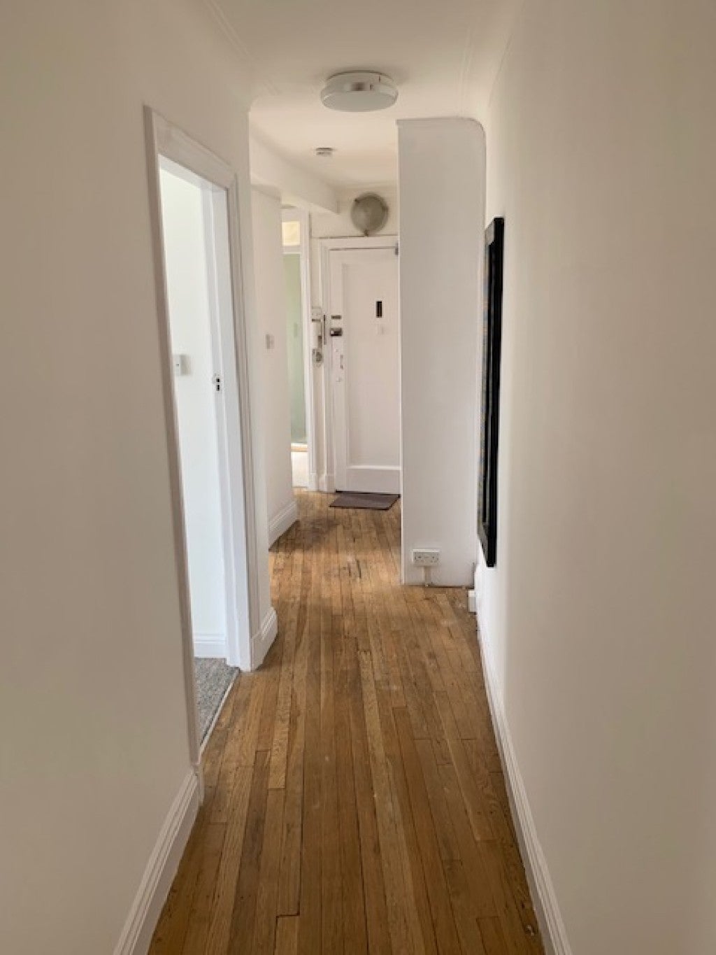 Flat Prothero Gardens in Greater London