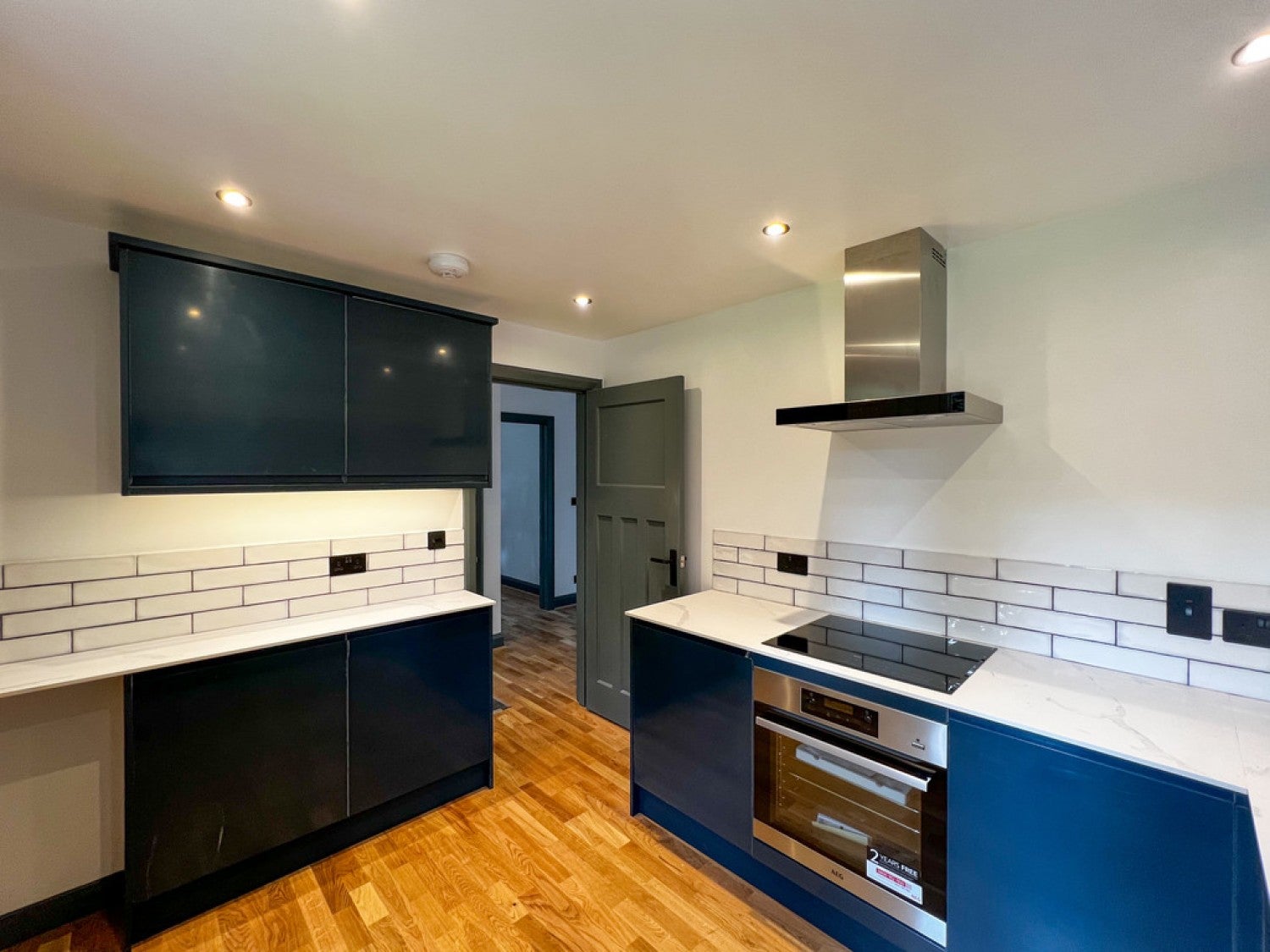 Flat London Road in Greater London