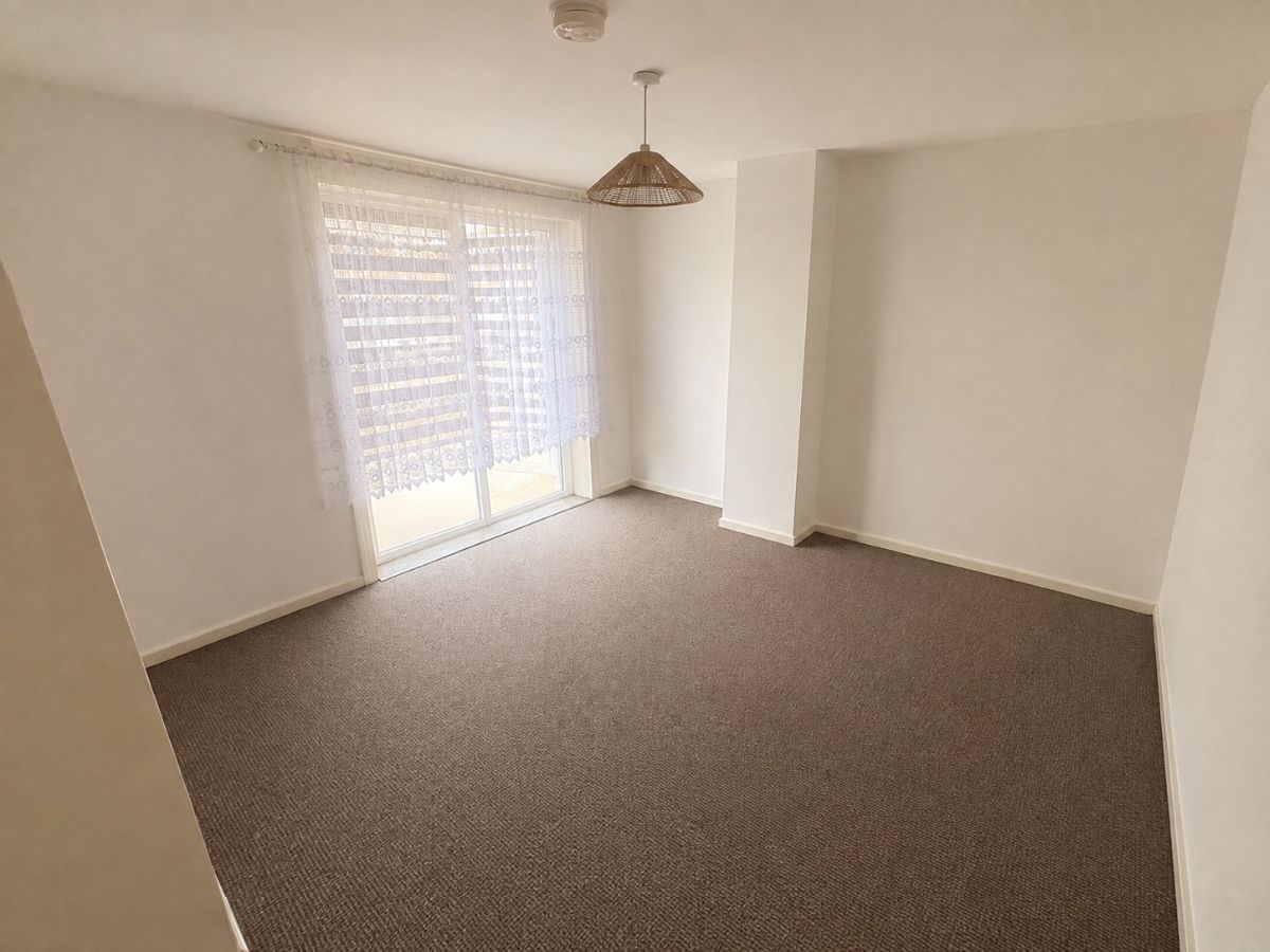 Flat Sandy Lane in Bassetlaw