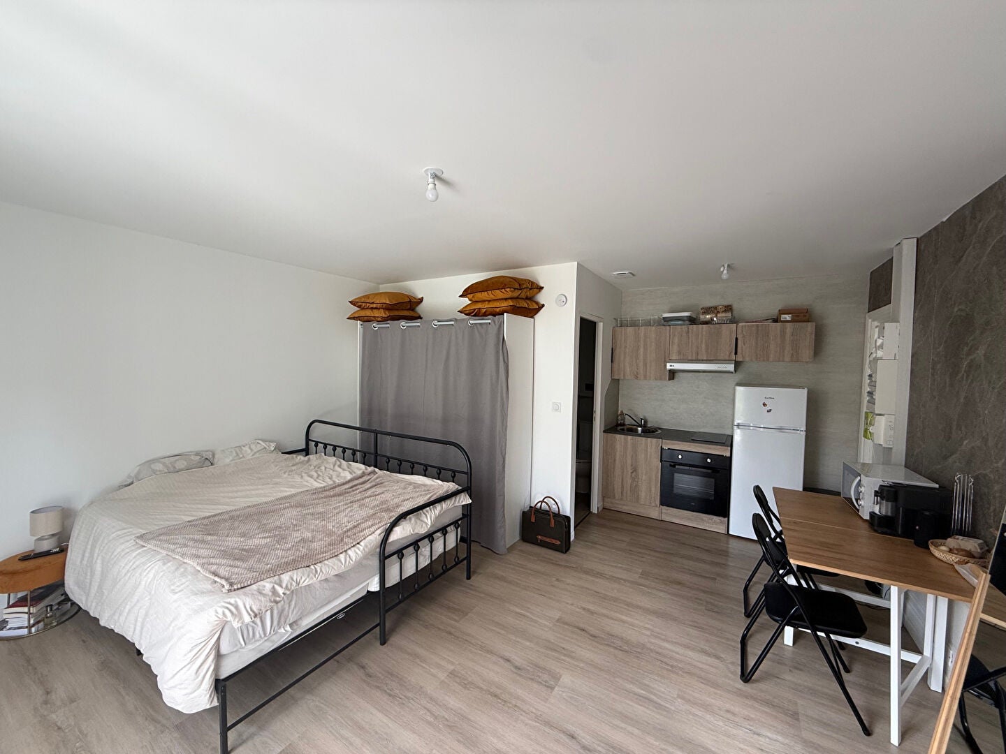 Room Rue Delille in La Roche-sur-Yon
