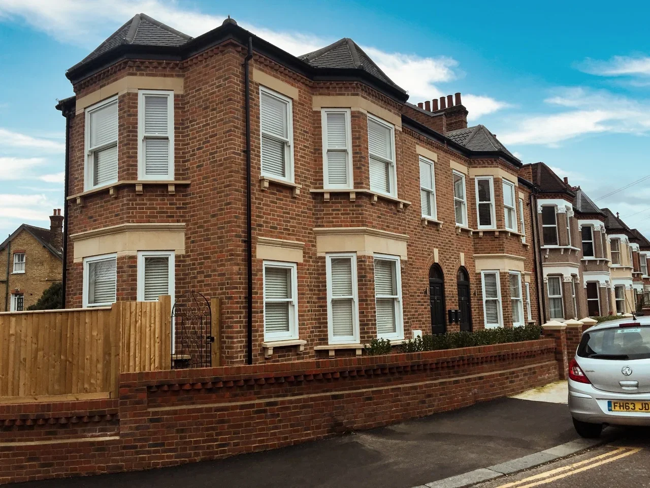 House Homecroft Road in Greater London