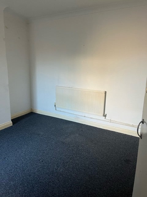 Room Brook Street in Luton