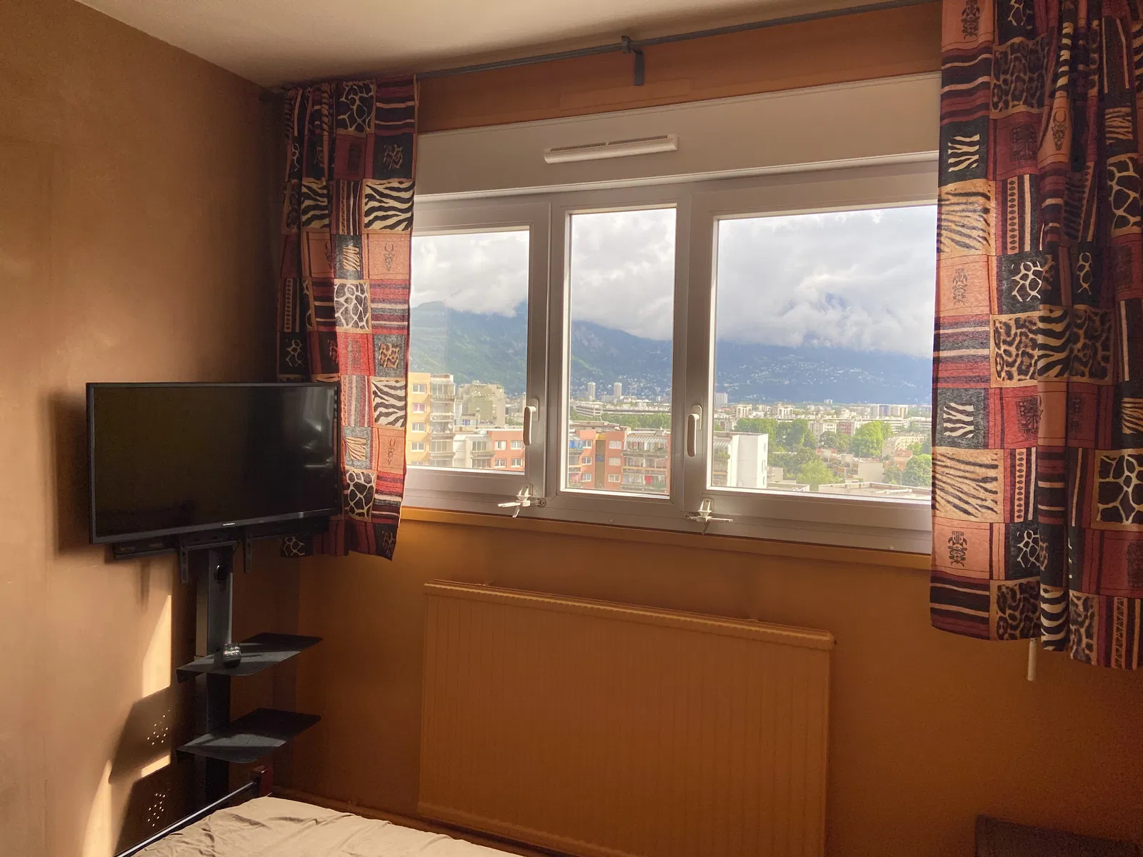 Chambre Chemin des Oliviers à Grenoble
