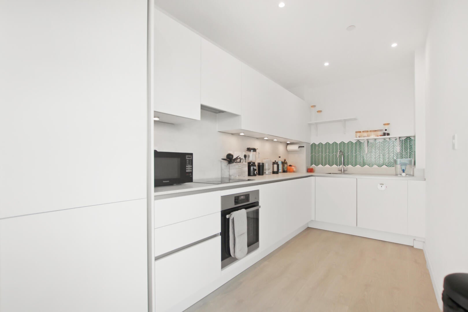 Flat Prince Regent Road in Greater London
