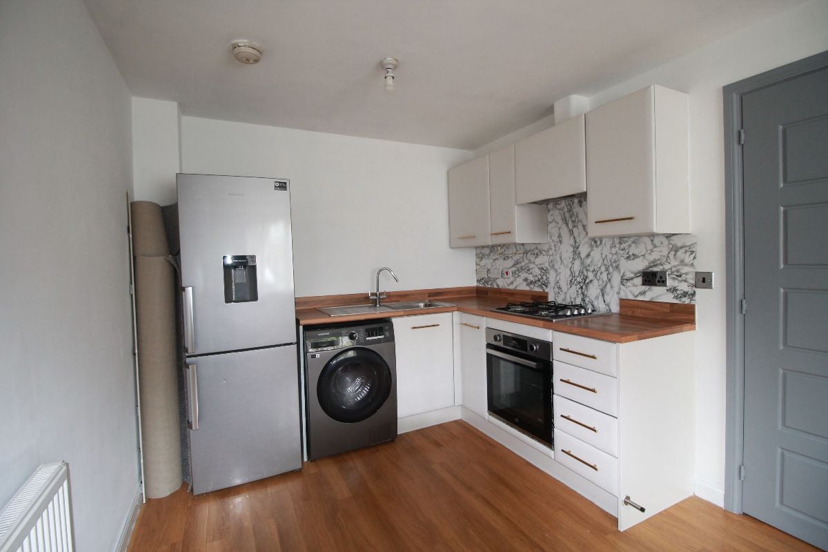 Flat Rockingham Drive in Sunderland