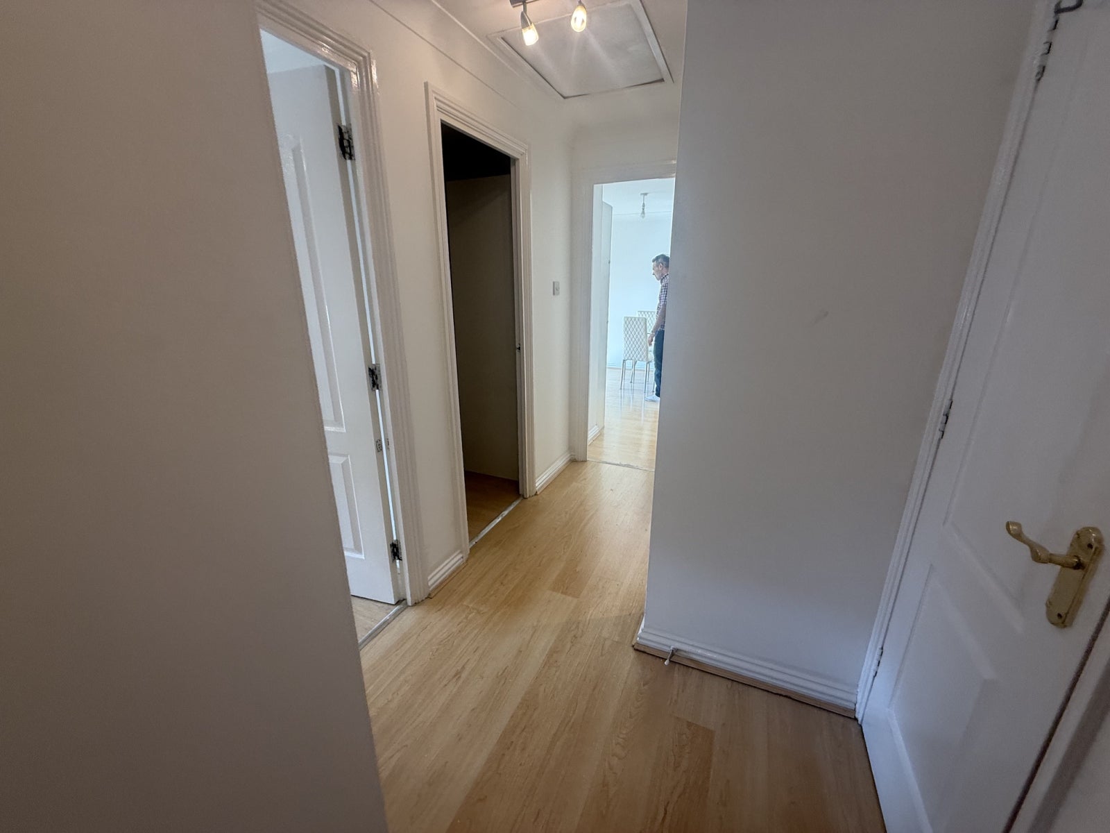 Flat Sheepcote Road in Greater London