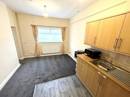 Flat St Johns Street in Dudley