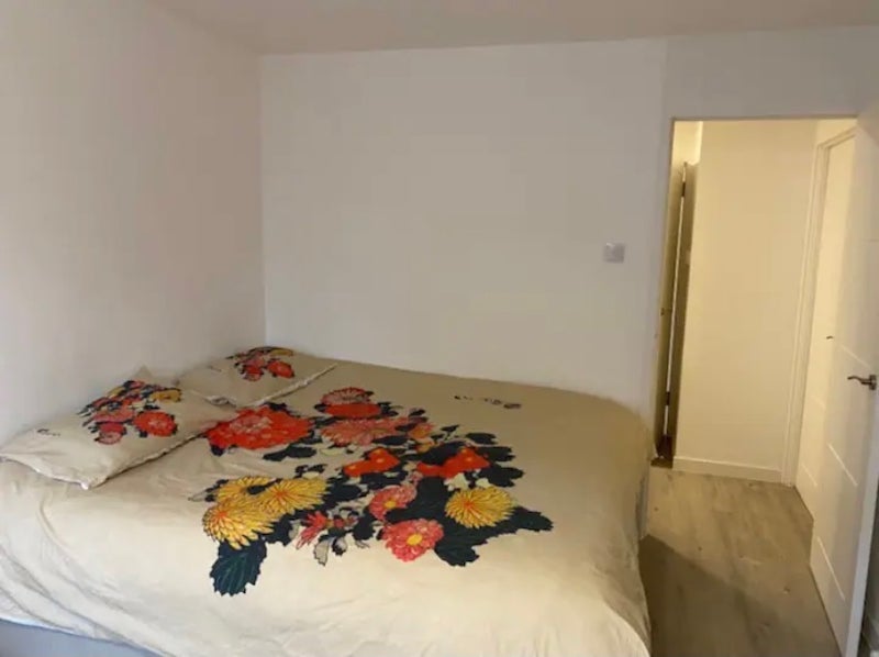 Room Shepherds Bush Green in Greater London