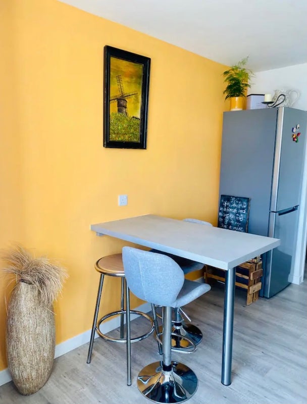 Room Shepherds Bush Green in Greater London