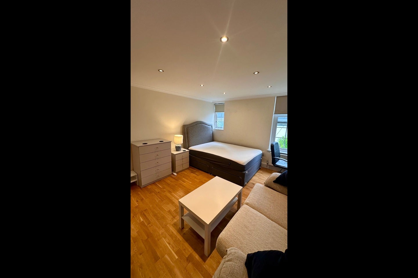 Room Grafton Place in Greater London