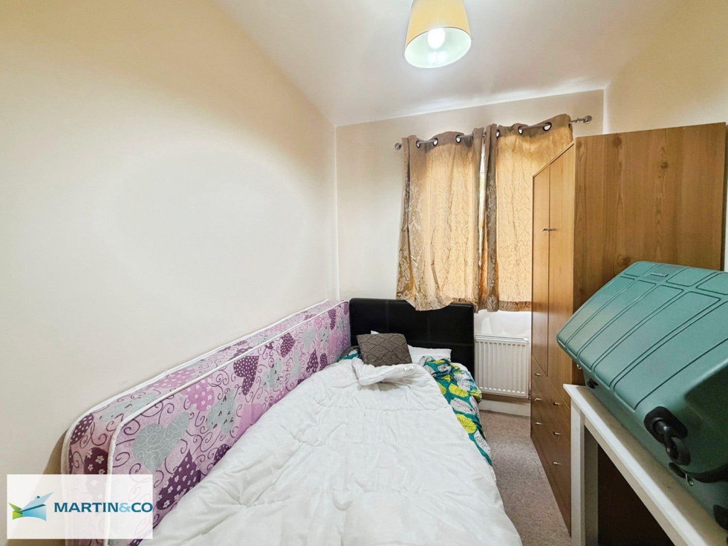 Flat Havergate Way in Reading