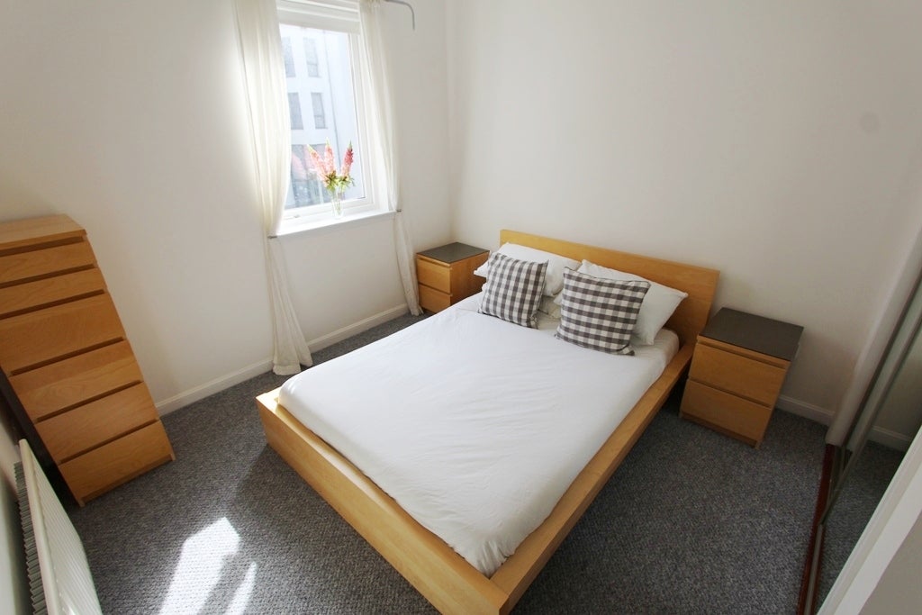 Flat Alexander Drive in City of Edinburgh