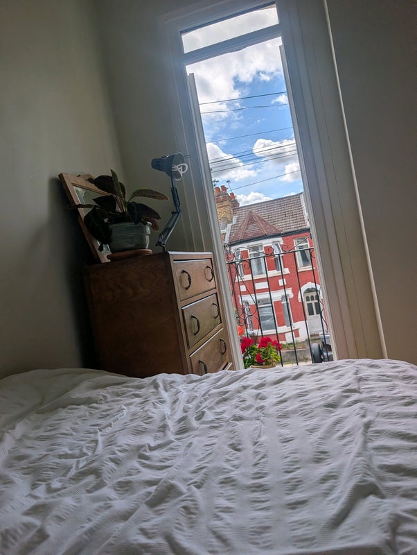 Room Kimberley Gardens in Greater London