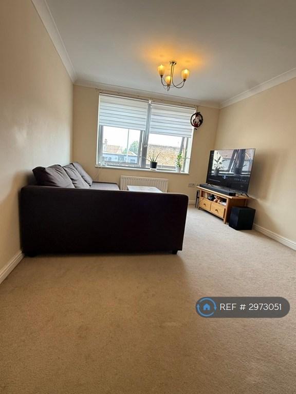 Flat Whippendell Road in Watford
