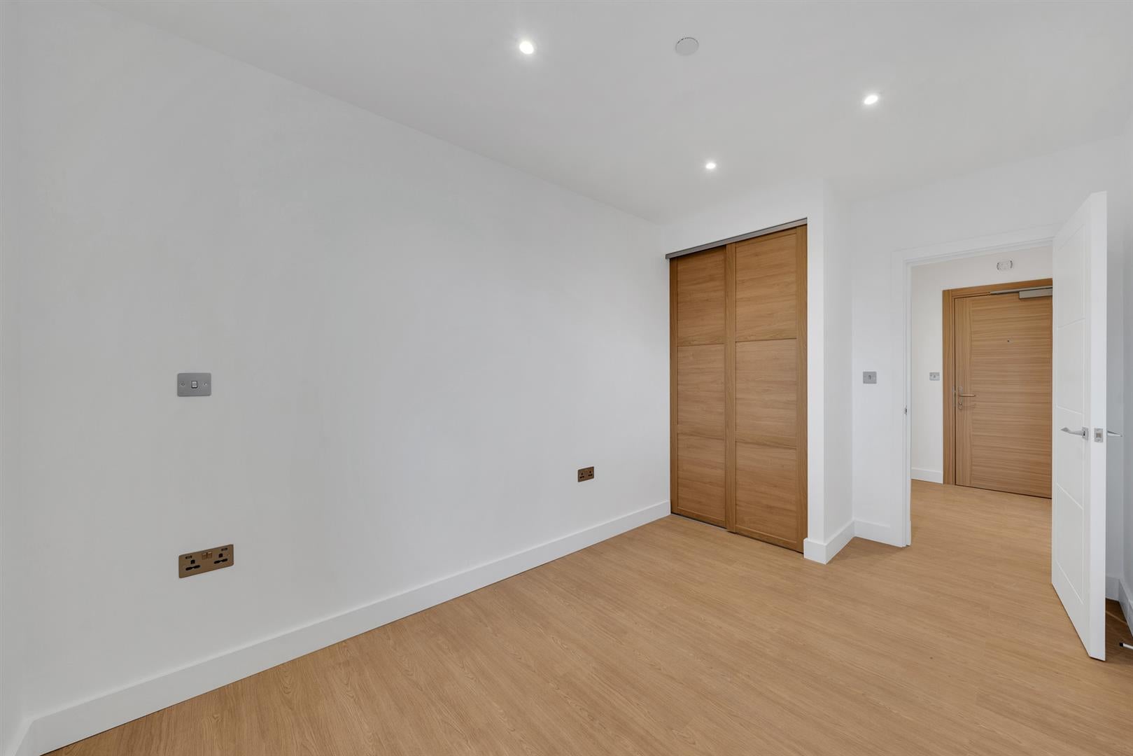 Flat Croydon Road in Greater London
