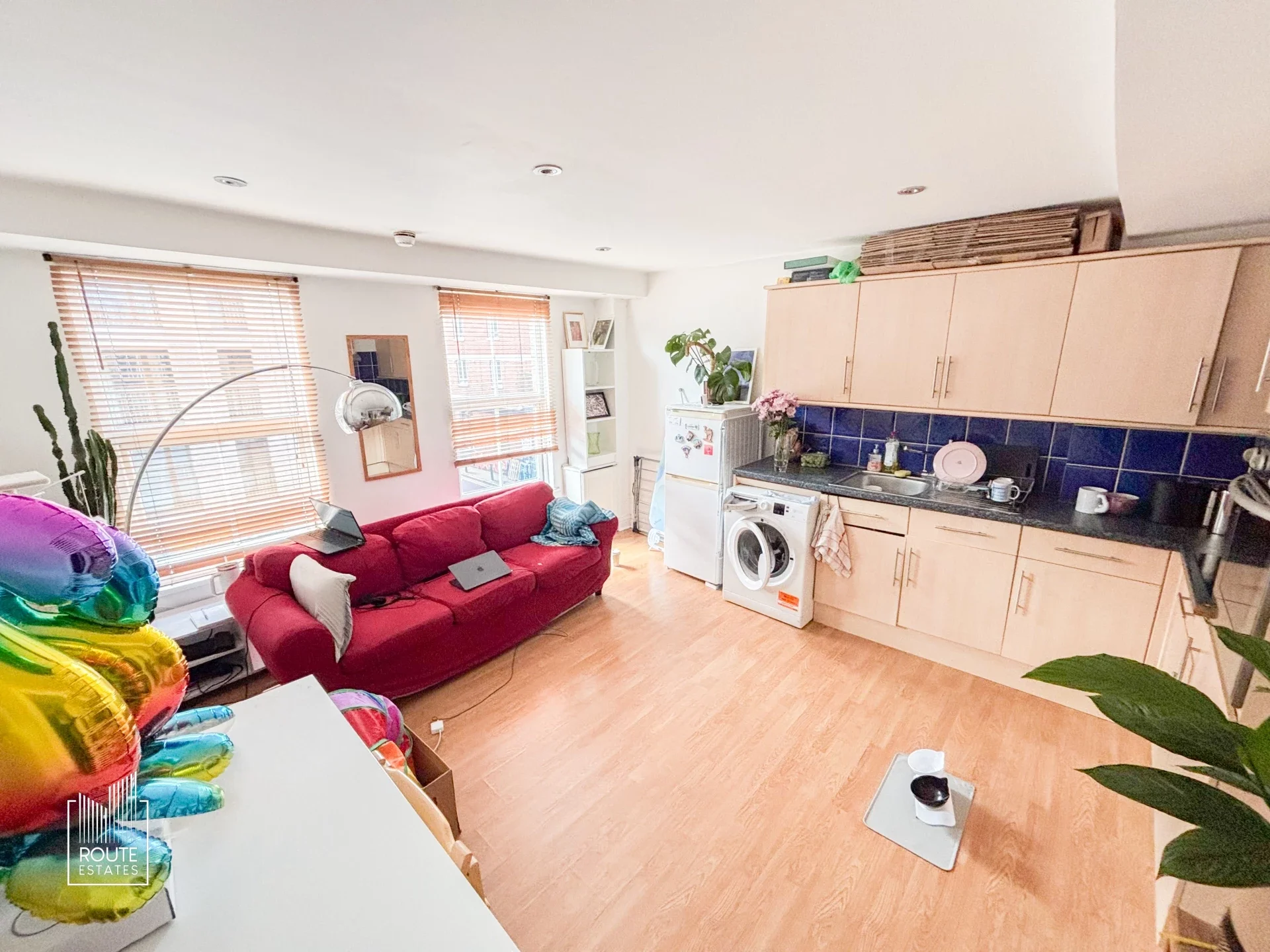 Flat Hackney Road in Greater London