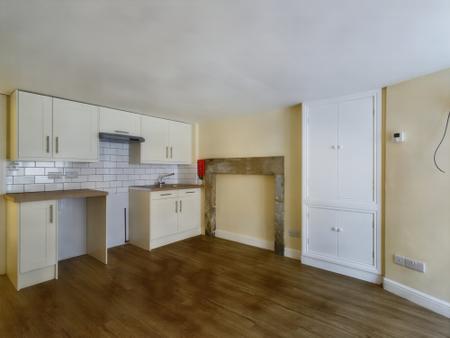 Flat Gargrave Road in Skipton