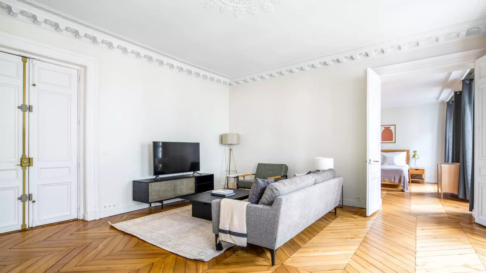 Appartement Place du Palais Bourbon à Paris