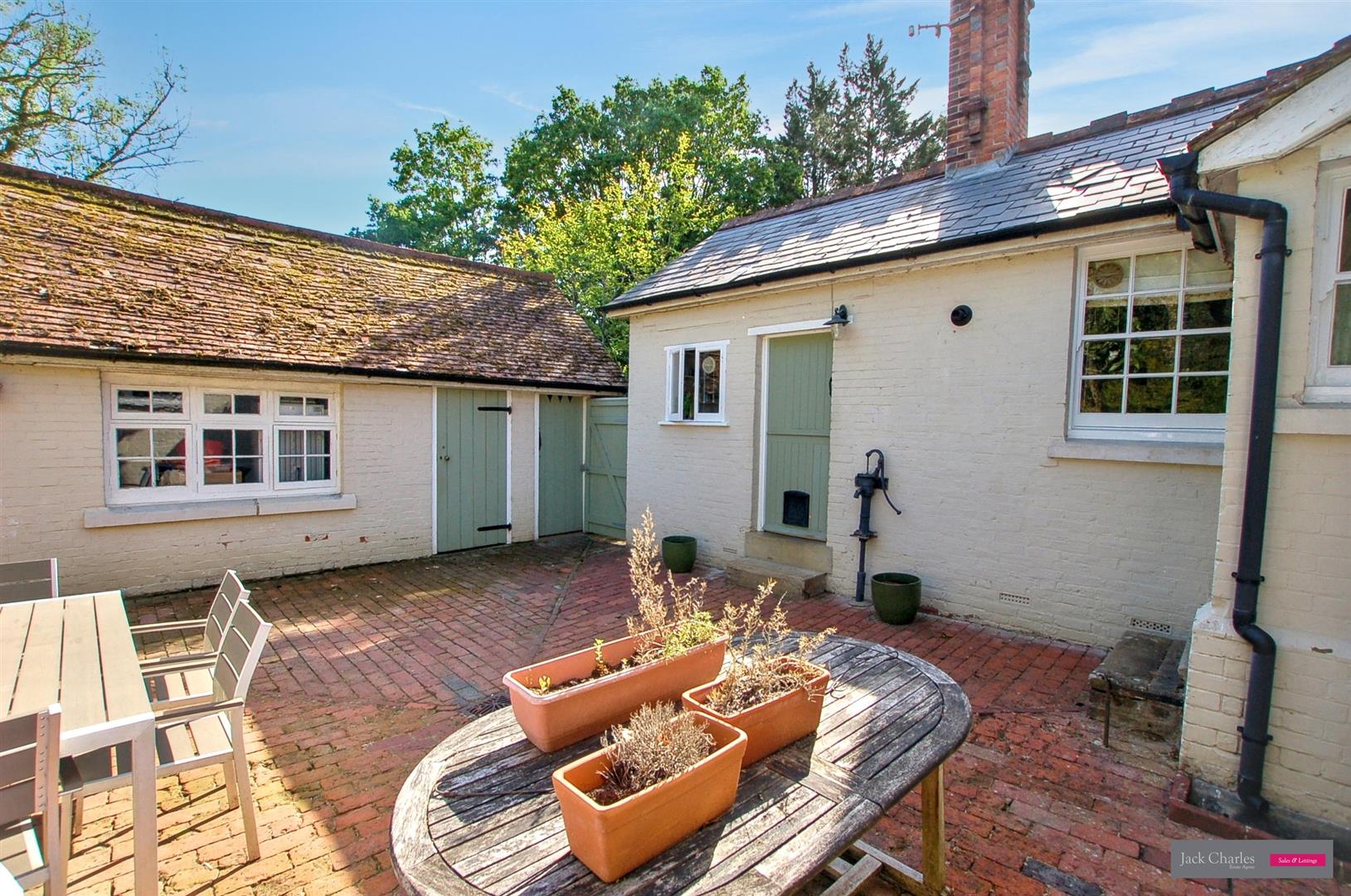 House Three Elm Lane in Tonbridge and Malling