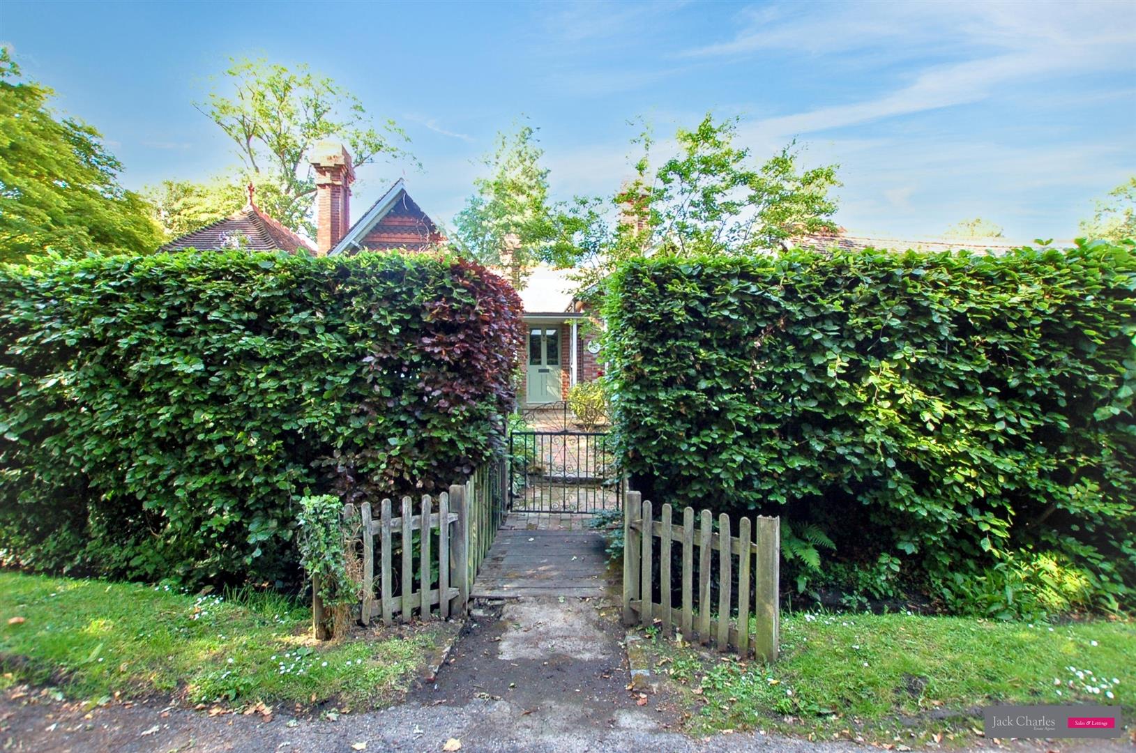 House Three Elm Lane in Tonbridge and Malling