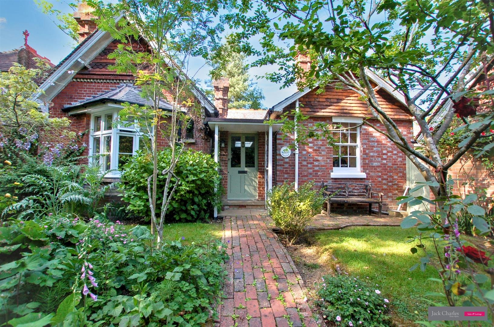 House Three Elm Lane in Tonbridge and Malling