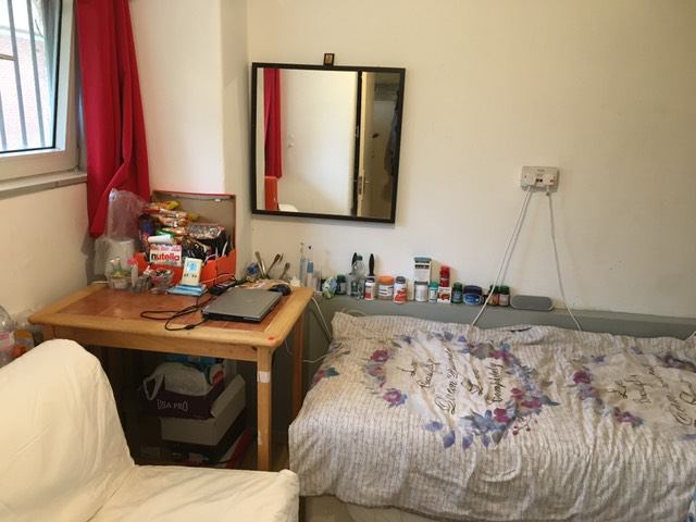 House Cephas Street in Greater London