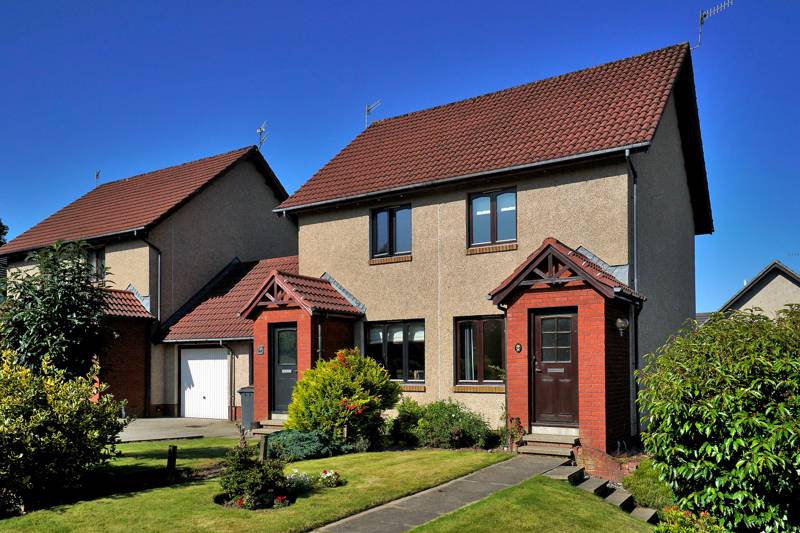 House Wellside Place in Aberdeen City