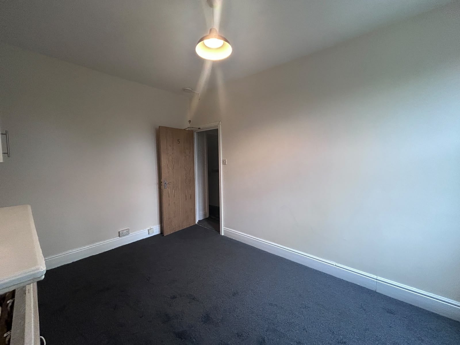 Room Gravelly Hill in Birmingham