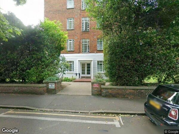 Flat Wyke Road in Greater London