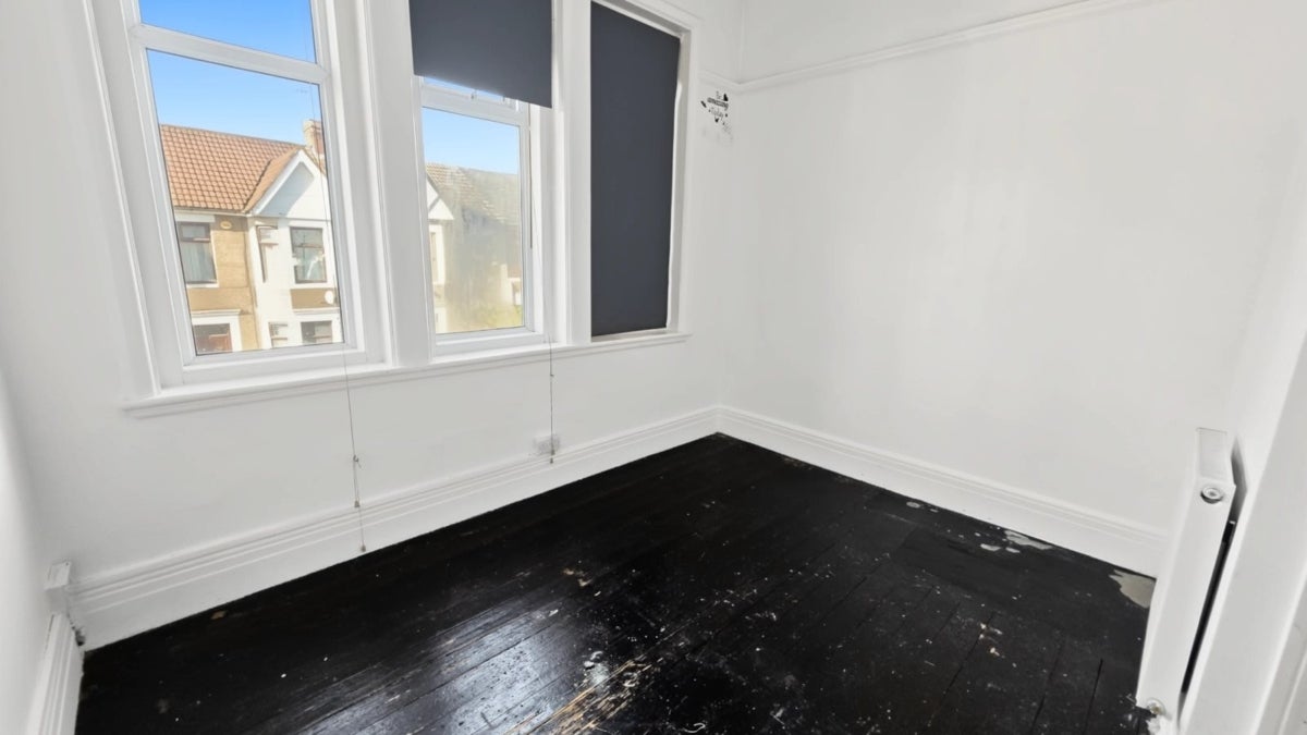 Flat Alexandra Road in Newport