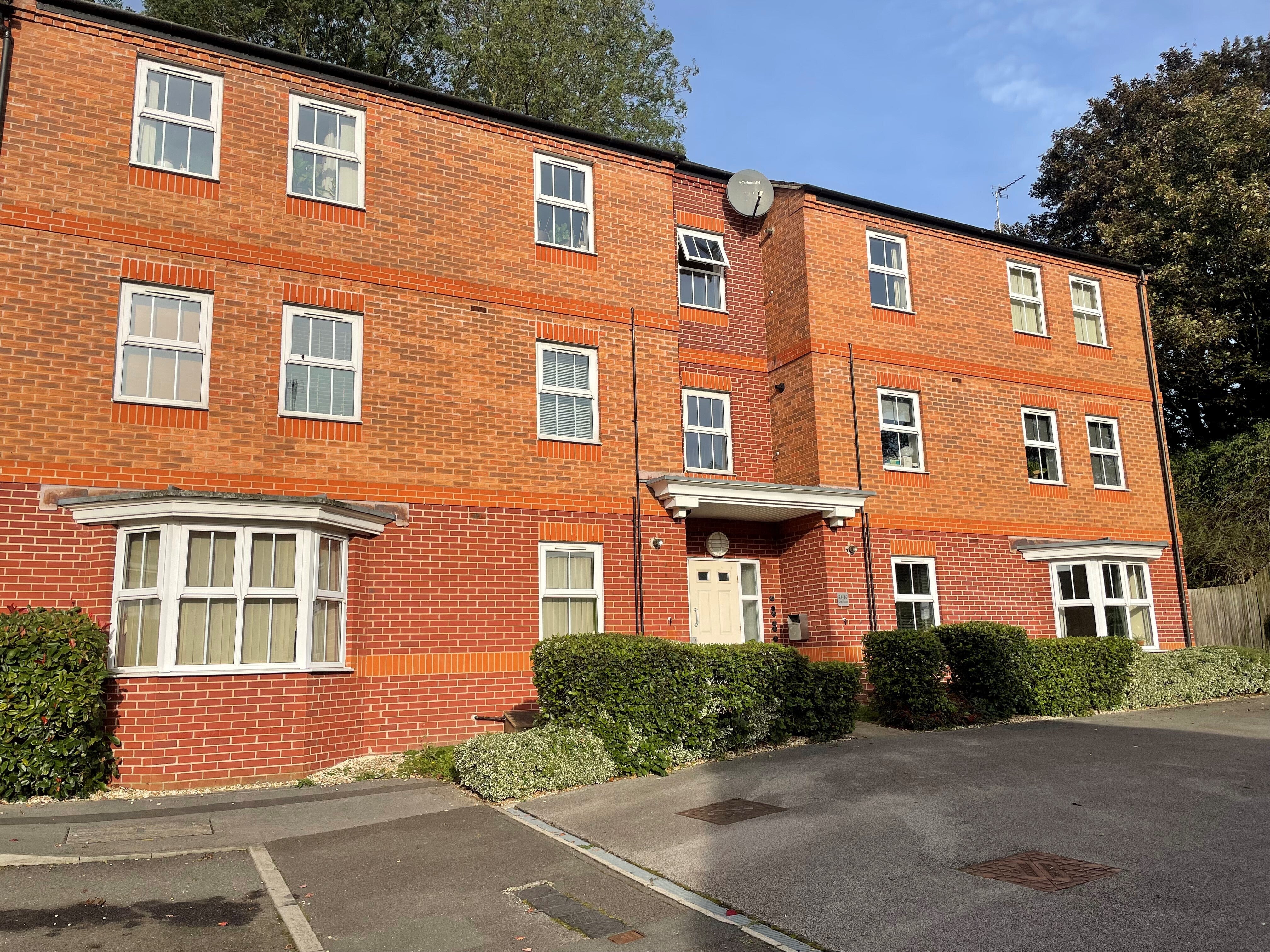 Flat Olga Court in Nottingham